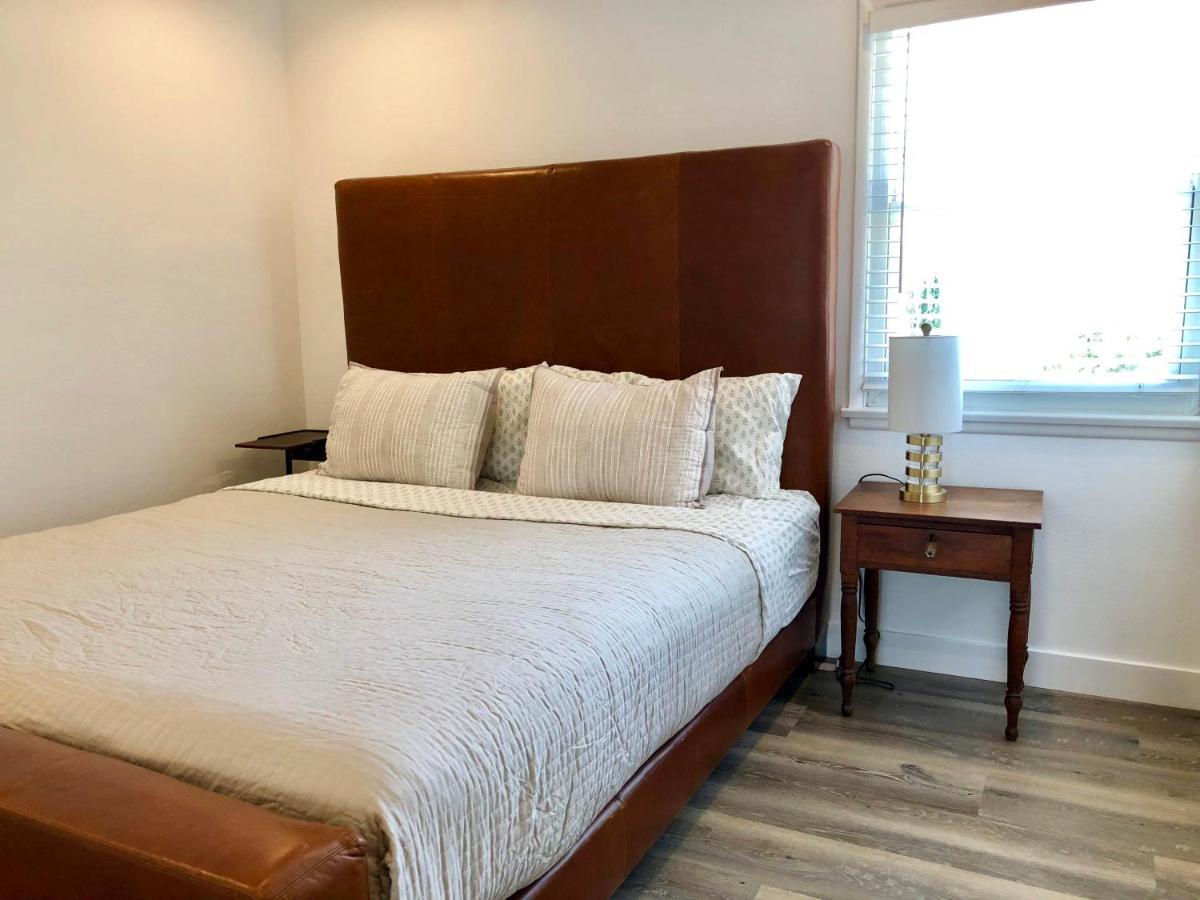 10min To Dtla + Hollywood, Silverlake + Echo Park Ferienhaus